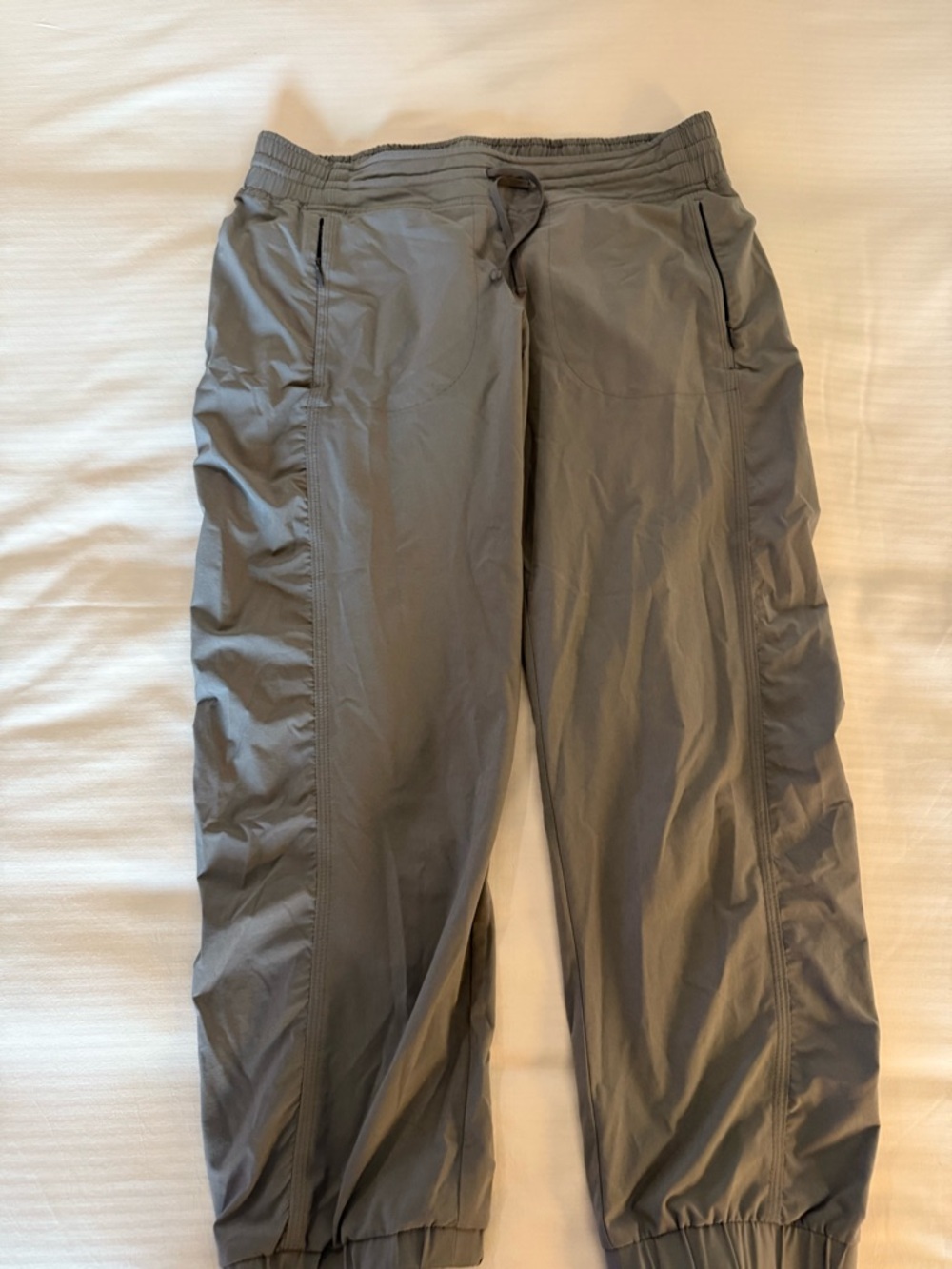 Athleta Gray Lightweight Jogger Pants Women’s 6 Tall